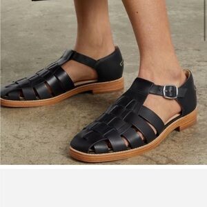 Everlane Black Fisherman Sandals